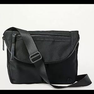 lululemon festival bag